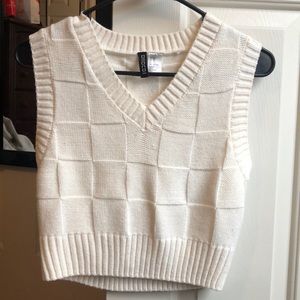 H&M White Sweater Vest